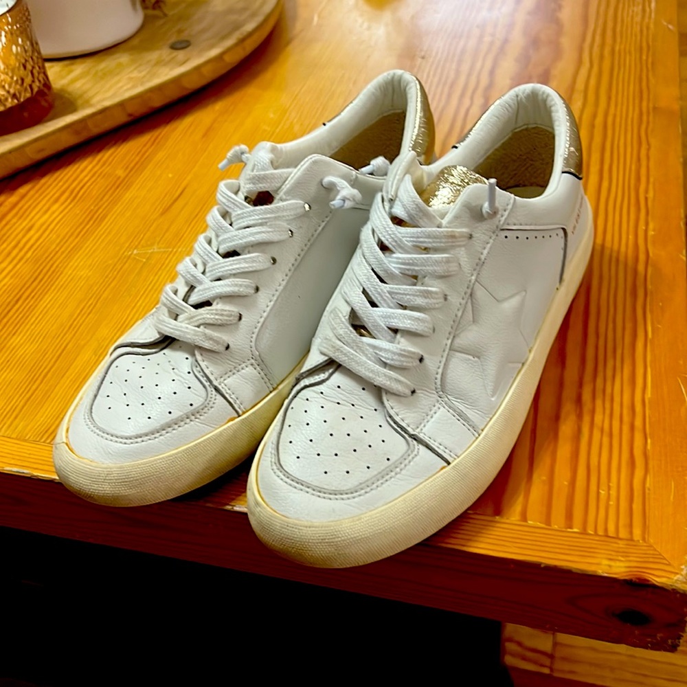 Vintage Havana Sneakers